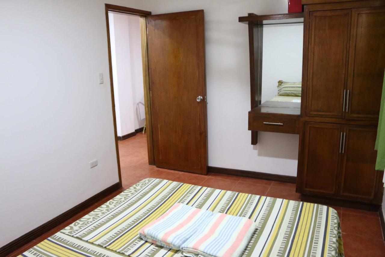 Badladz Staycation Condos Puerto Galera Esterno foto